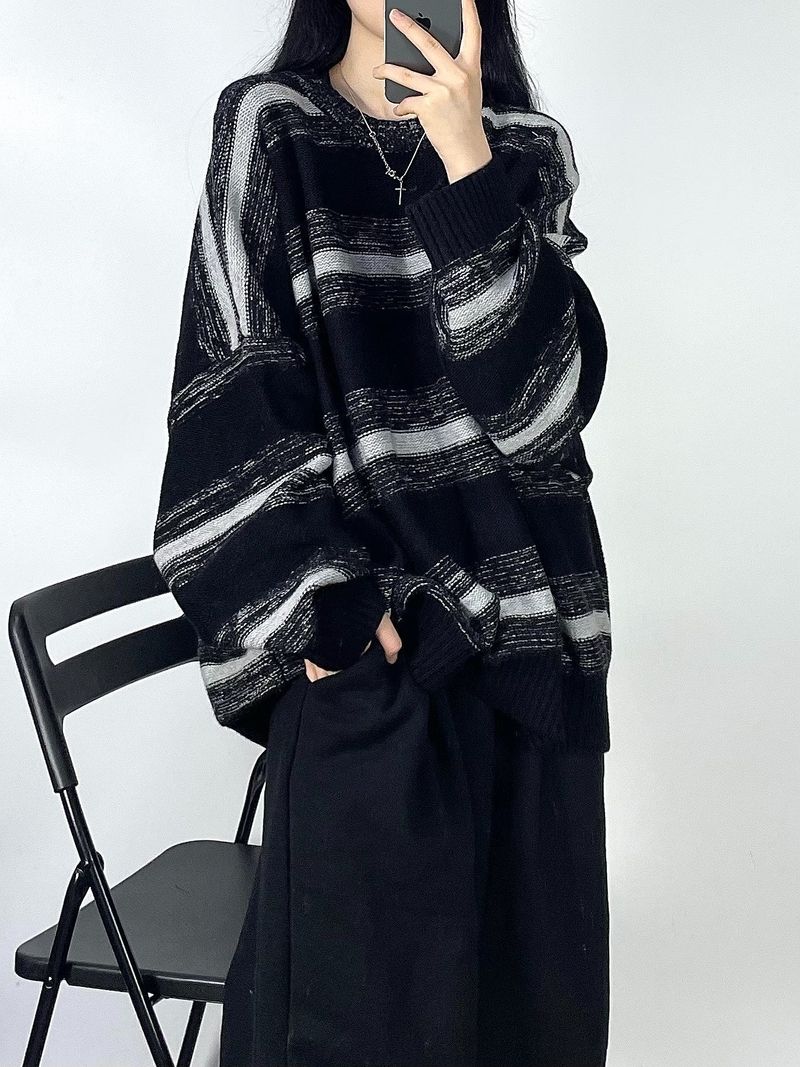 Stripe wave Knitwear