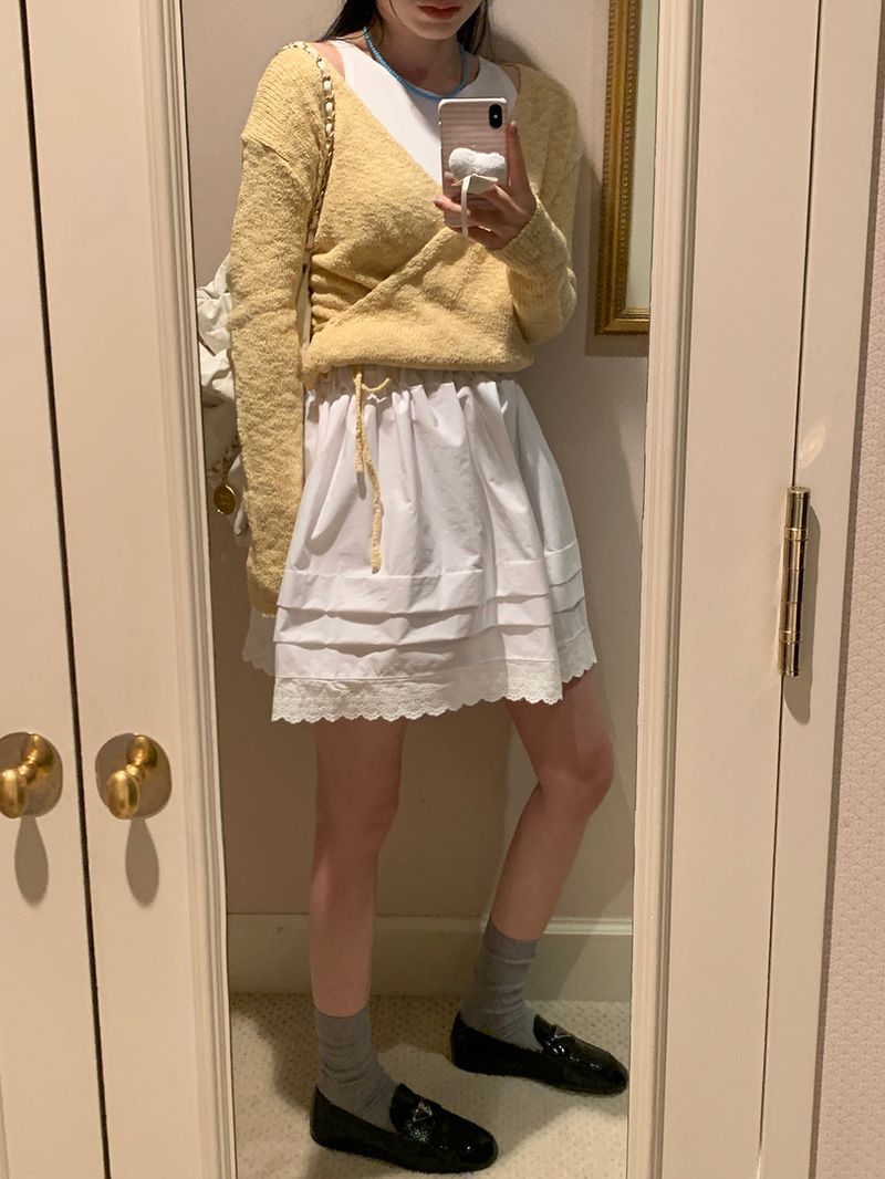 [MADE] Epo Lace Mini Skirt
