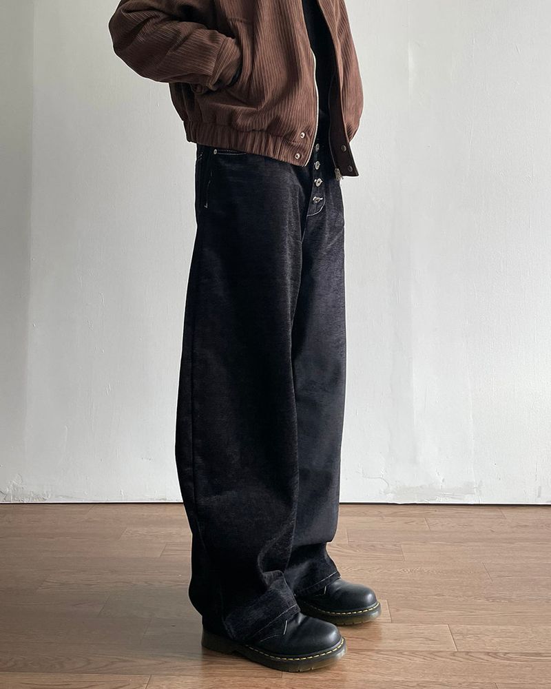 Button Curved Velvet Pants
