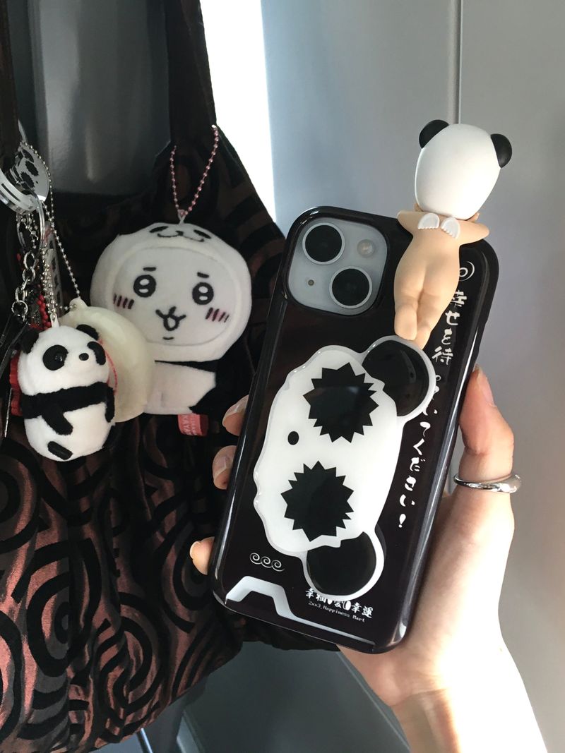 10.5miri（シボミリ）の「ブラック ラッキー ケース ＆ パンダ グリップトック セット（スマホグッズ/小物）」