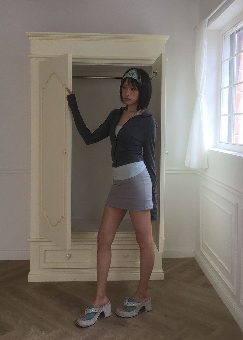 LOW SPAN SKIRT