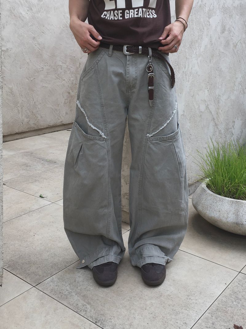 SSROOM(エスエスルーム)の「Hem Strapted Cargo Pants 2C(Pants)」