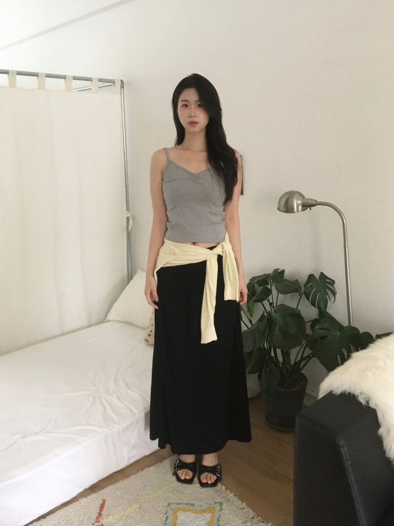 Simple shirred tank