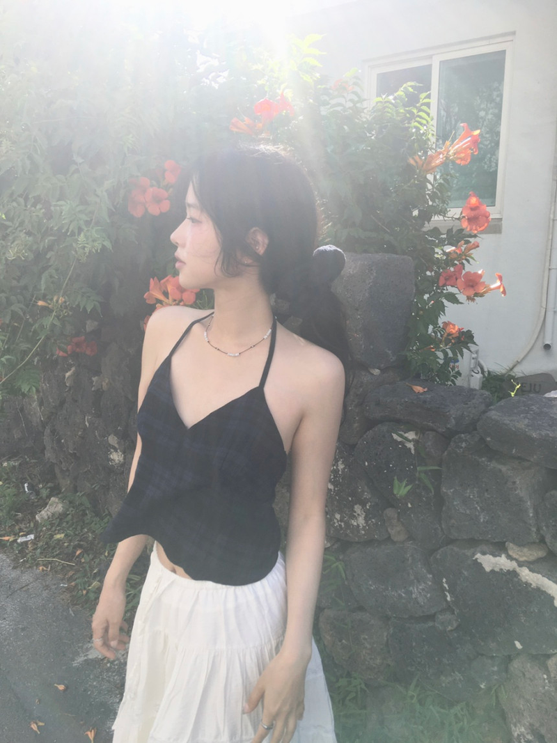 moroi（モロイ）の「Plaid Halter Top (scrunch set)（Tops）」