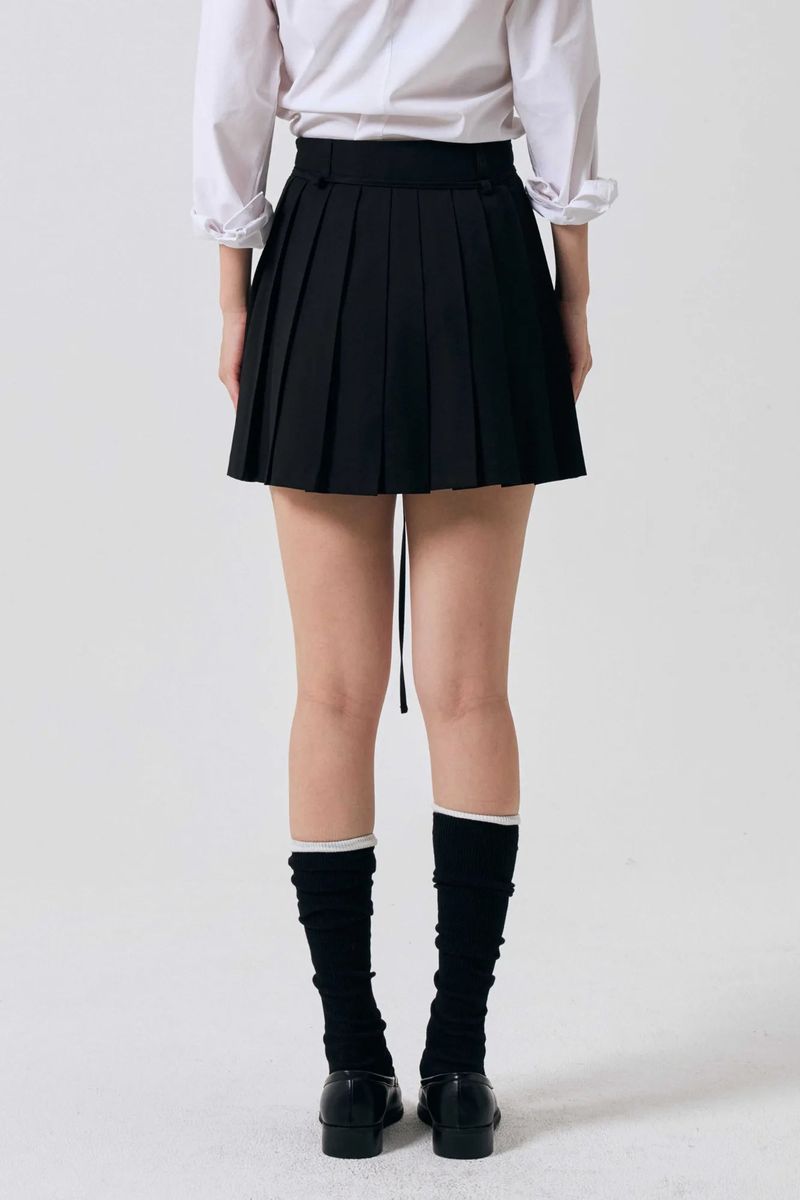 SWAN PLEATS SKIRT PANTS / BLACK