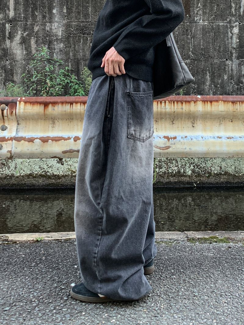 Side tuck big wide balloon denim