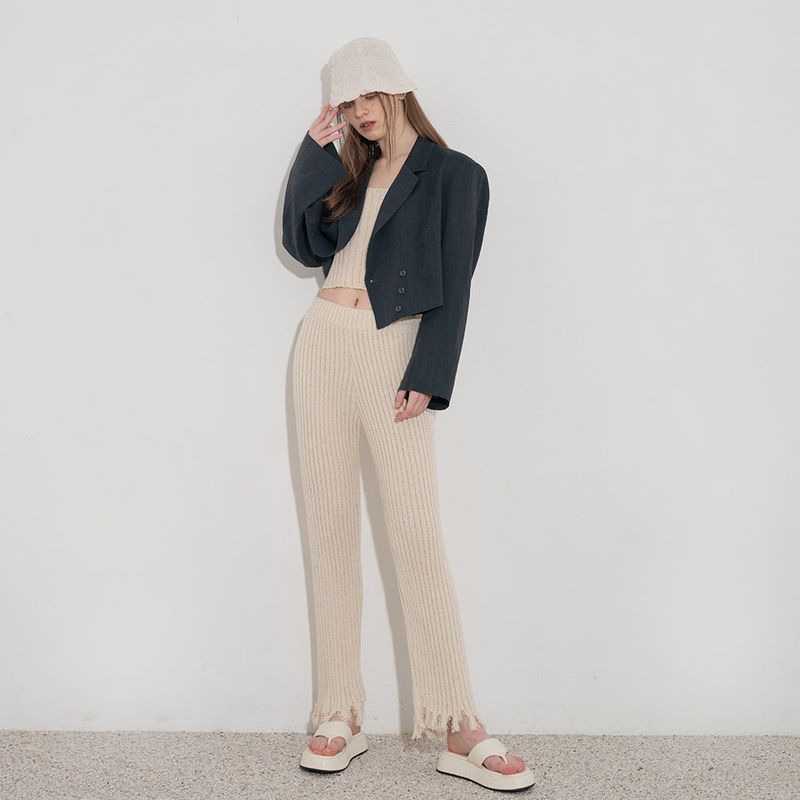 DAMAGED KNIT PANTS