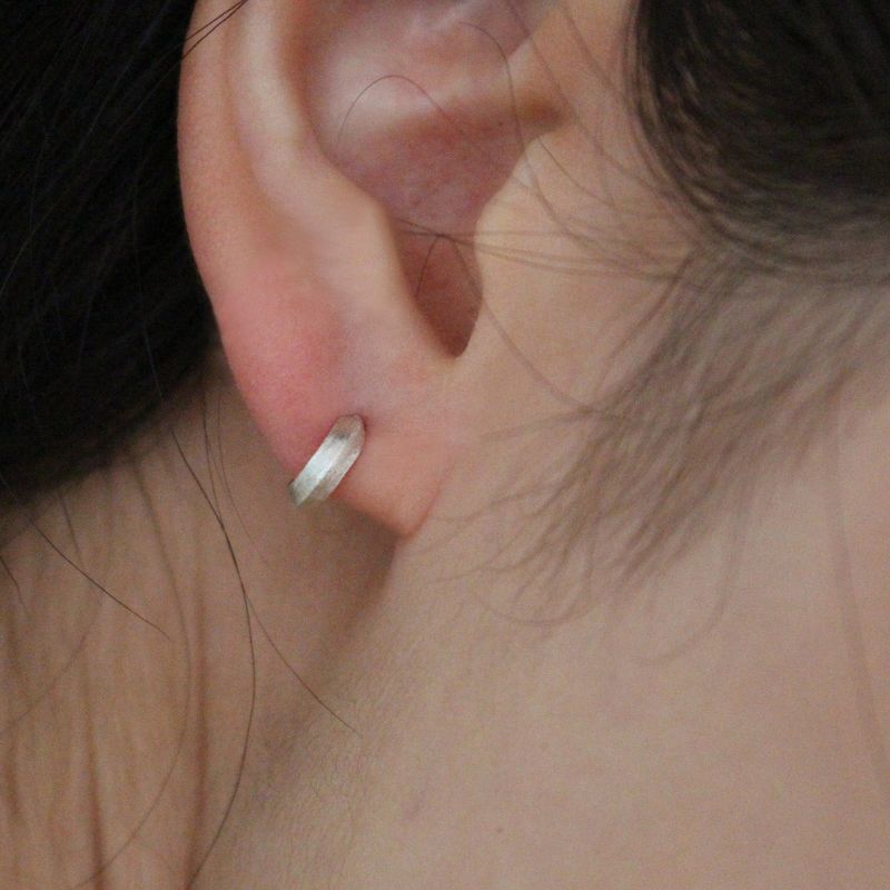 overcozy（オーバーコージー）の「エッジフープピアス（アクセサリー）」