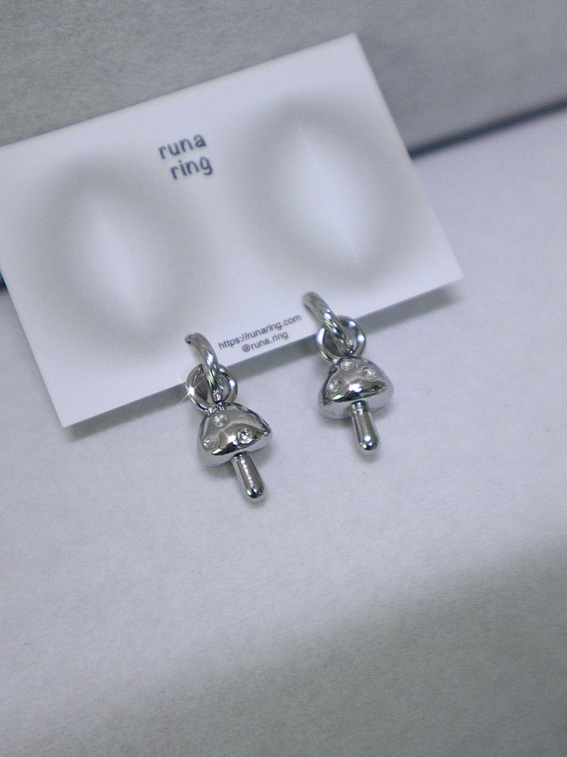 マッシュルームリングピアス