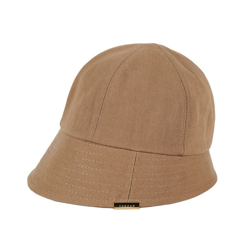 Metal tip bell hat