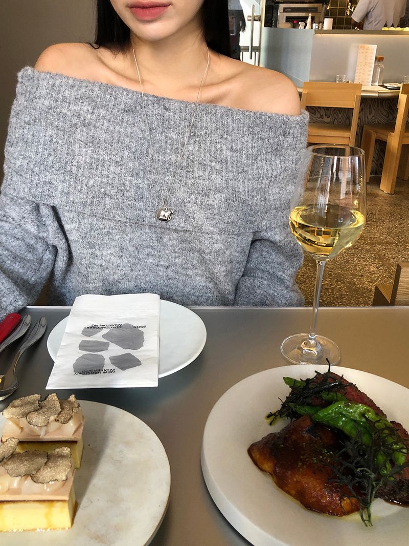[MADE] Endelin Wool Off-Shoulder Knit