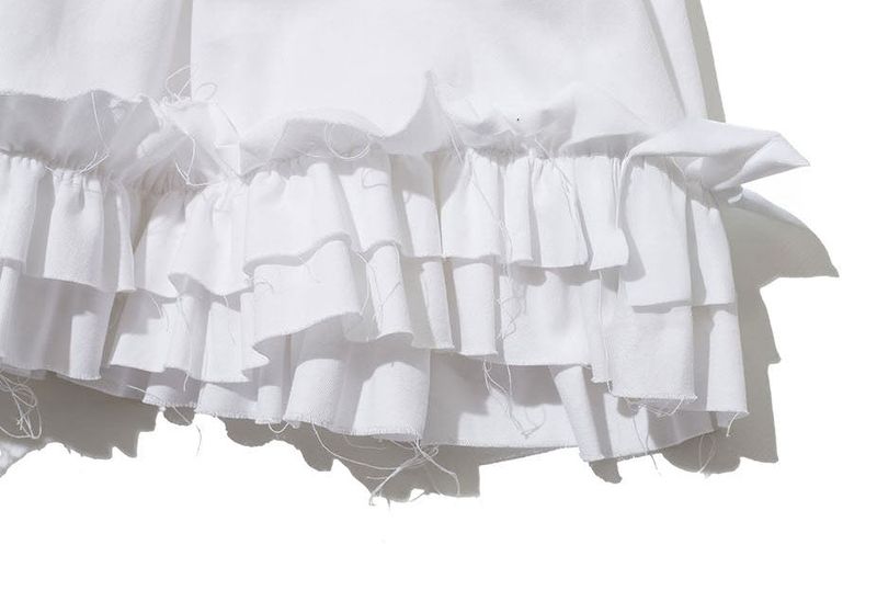 RUFFLE POINT SKIRT - WHITE