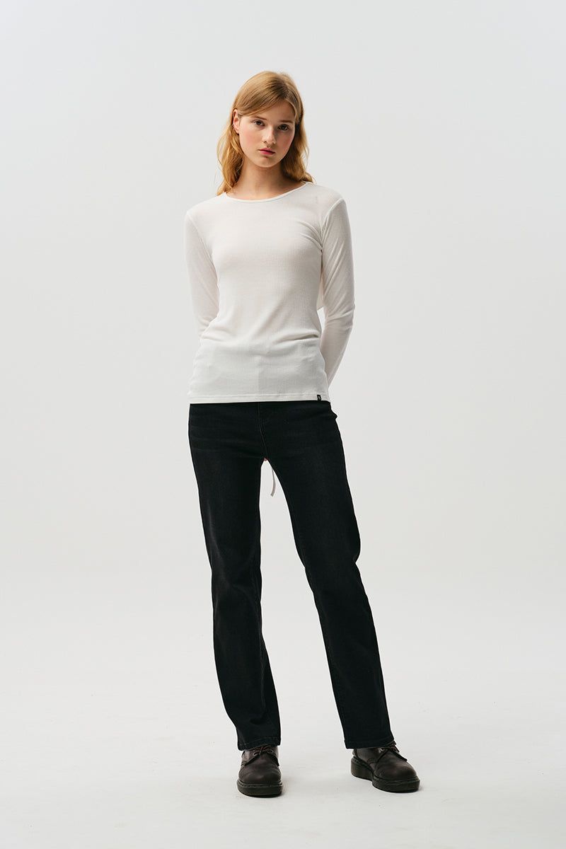 KIRSH（キルシー）の「CHERRY SLIM-FIT DENIM PANTS [CHARCOAL]（Pants）」