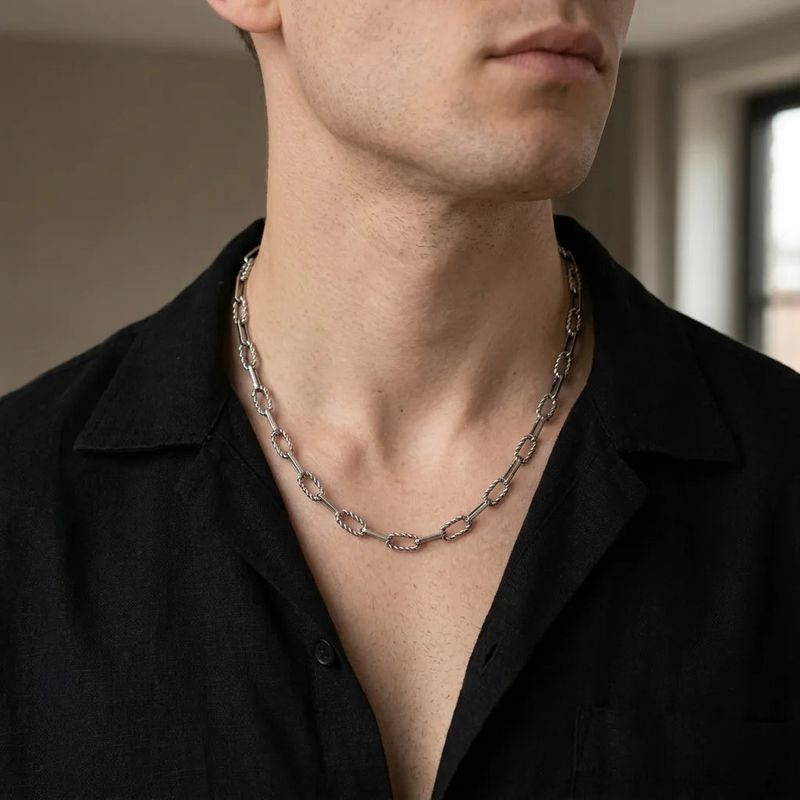 Twisted Link Necklace
