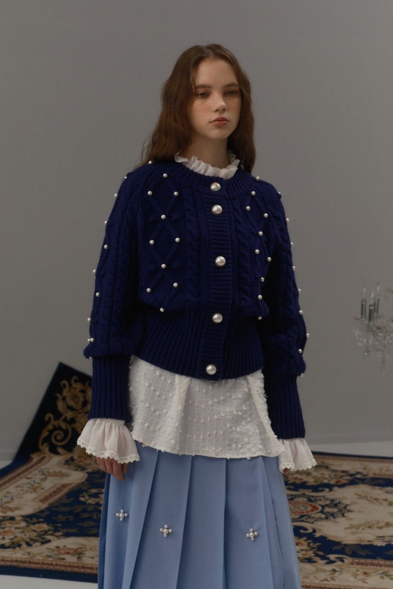 Pearls cable cardigan
