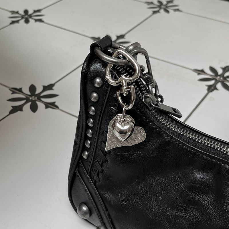 lettering heart keyring