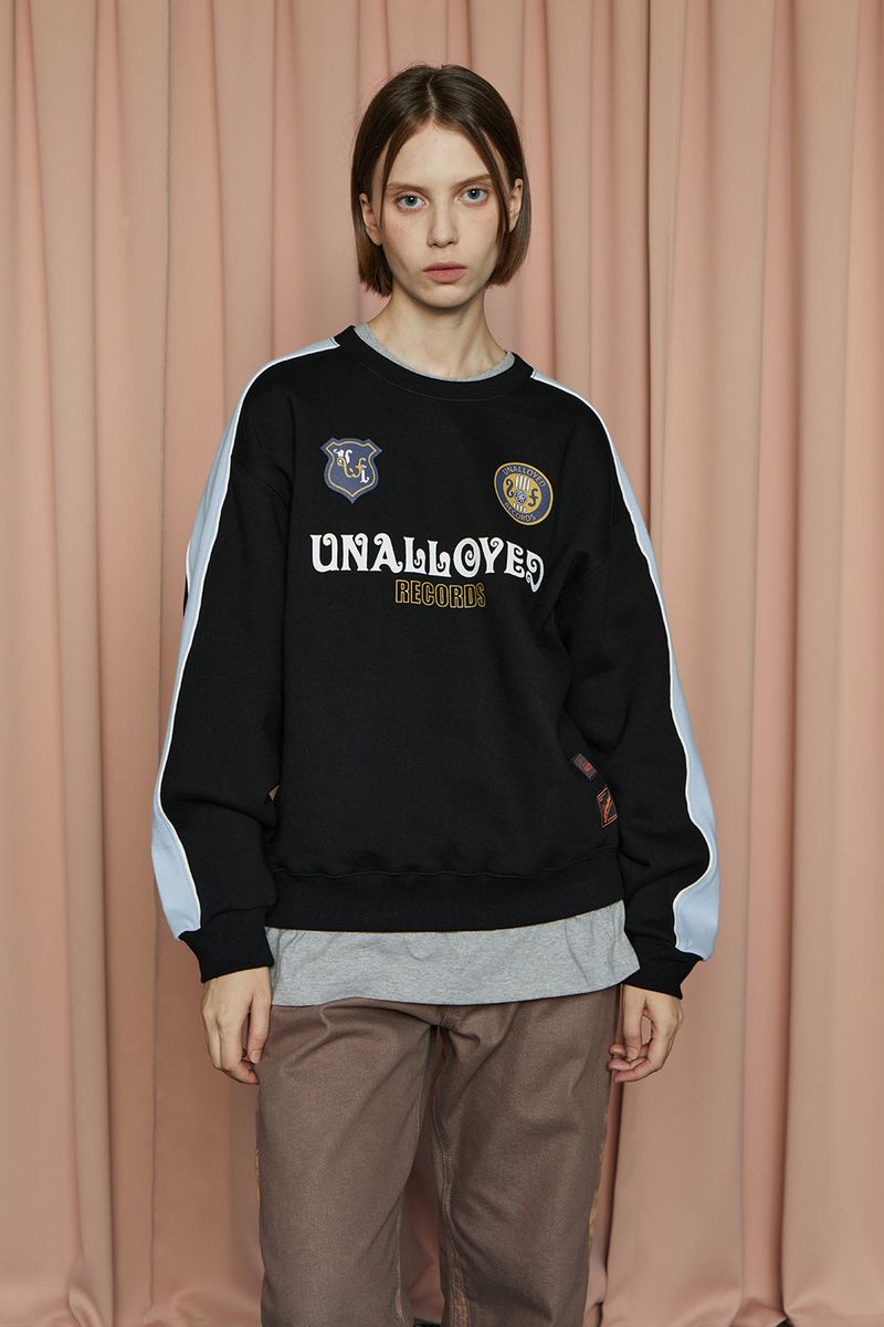 EMBLEM LOGO SWEATSHIRT / BLACK