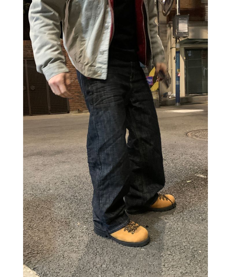 sobaq（ソバック）の「Indigo Embossed Denim Pants（Pants）」