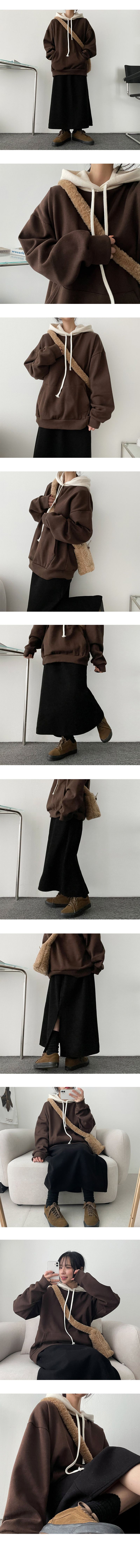 Meli Wool Tteokbokki Cross Bag