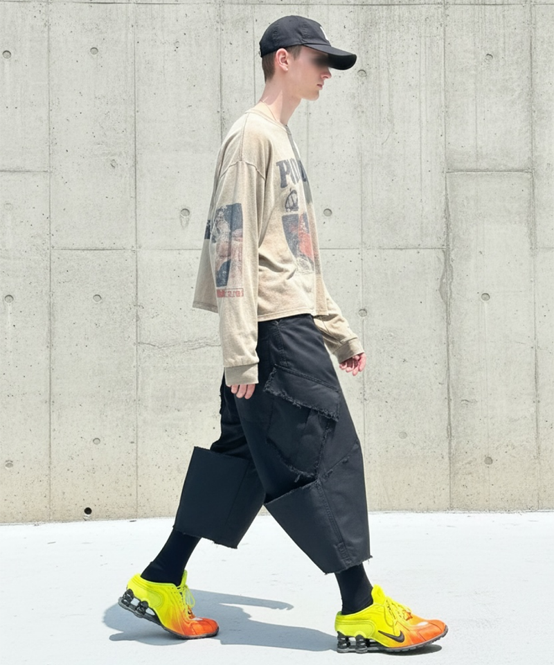VTG BACK BOOTS CARGO SHORTS_BLACK