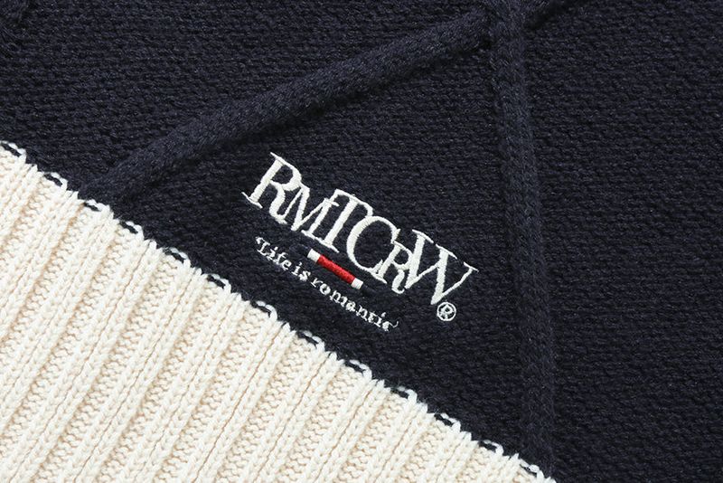 CABLE KNIT SHAWL MUFFLER_NAVY
