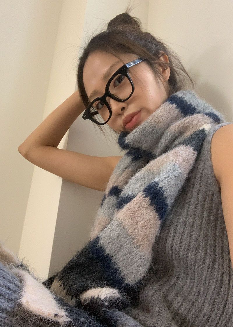 WOOL BLEND COLOR MUFFLER