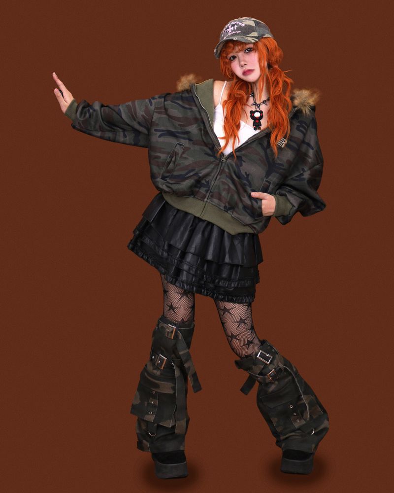 della leather kangkang skirt