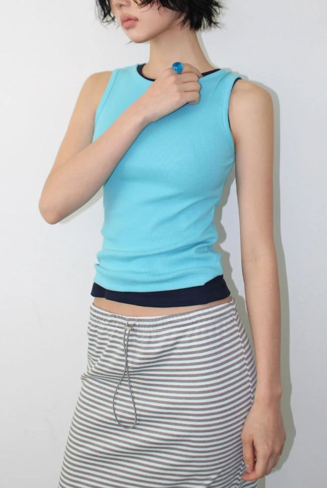 COLOR POP SLEEVELESS