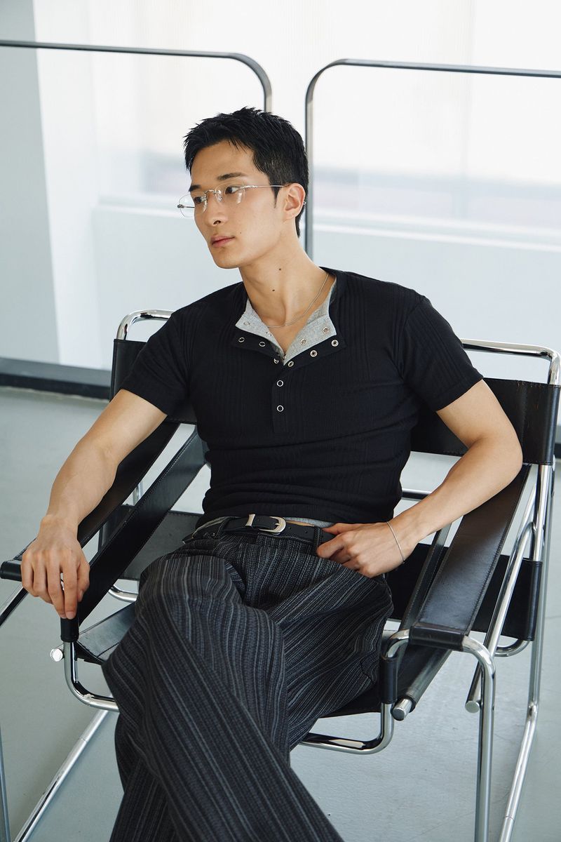Need stripe wide denim pants(Black)