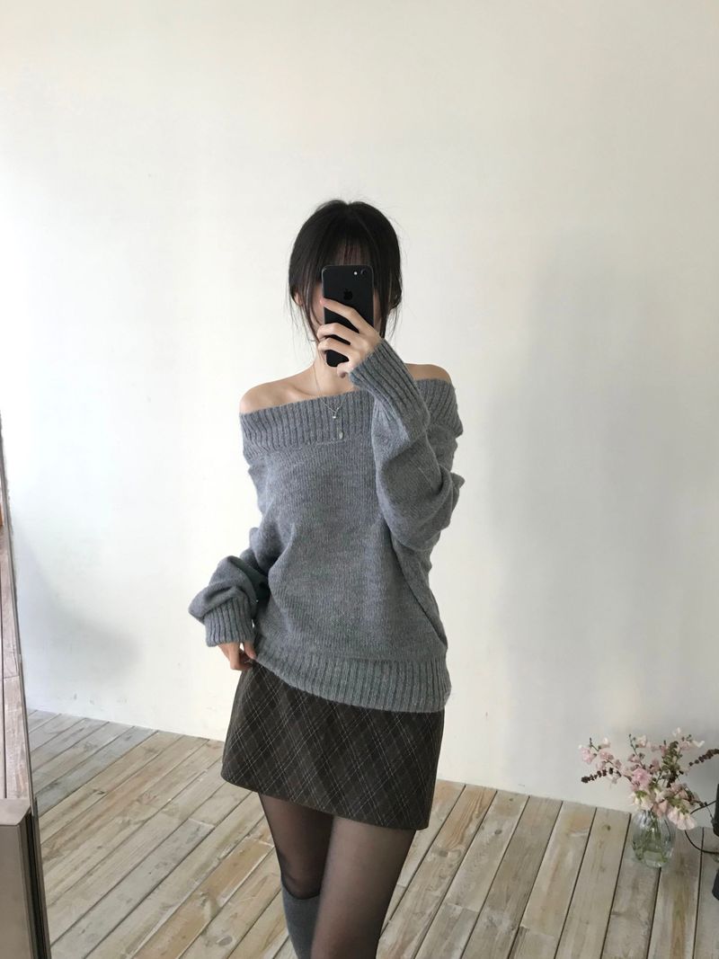 Edin Checkered Mini Skirt (2 colors)