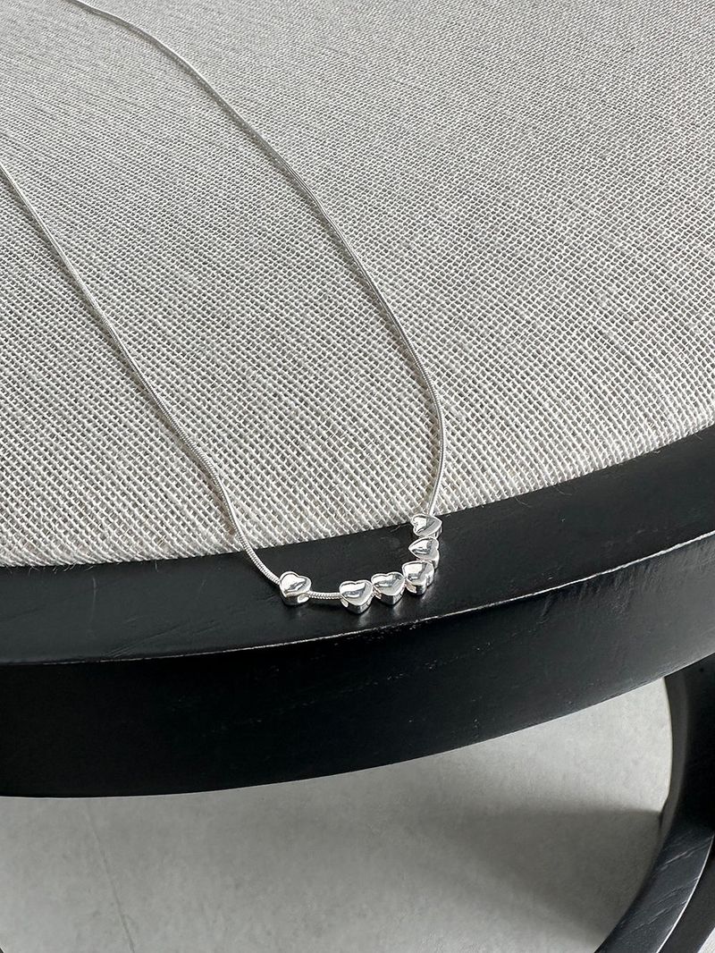 tiny heart necklace