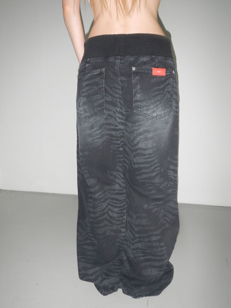 zebra wide denim pt