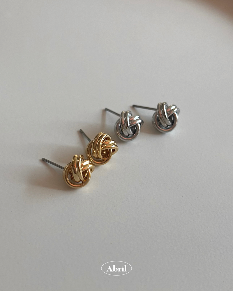 Mini Danish Earrings (2 color)