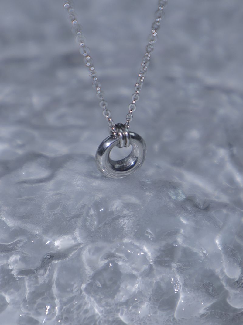 Donut pendant necklace