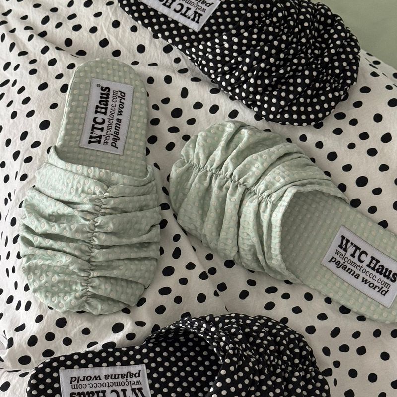 Croa Shoes (Dotty Mint) Room Shoes