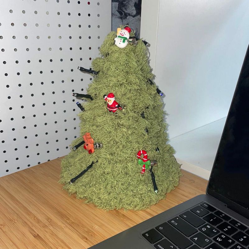 mini tree fur ( pin 4ps random )