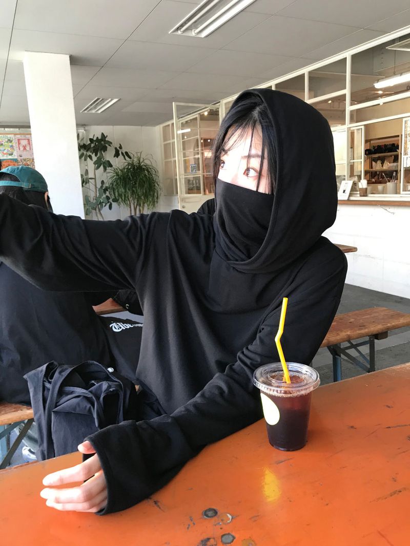 NECKWARMER HOOD LONGSLEEVE