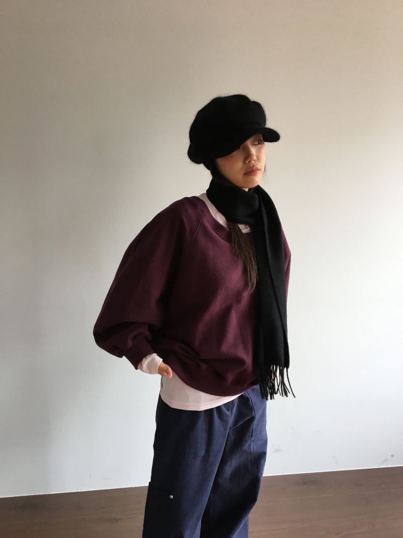 DUGGY（ダギー）の「Mauve One-Shoulder Off Sweatshirt (2 Colors)（Tops）」