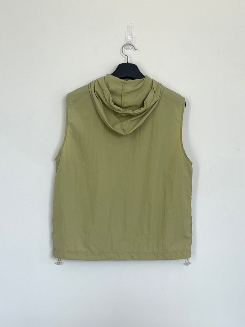 Clif vest