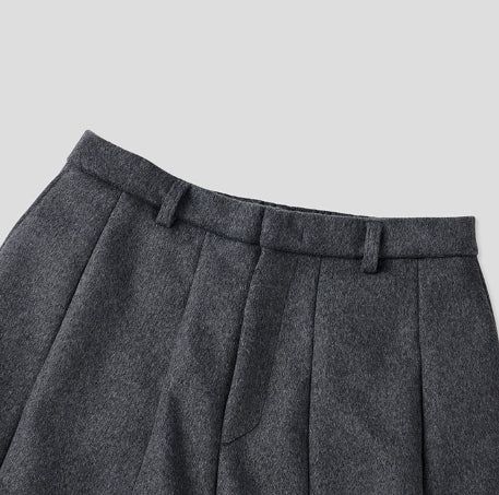 Comel Wool Balloon Slacks