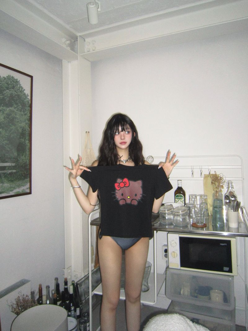 Kitty crop-T