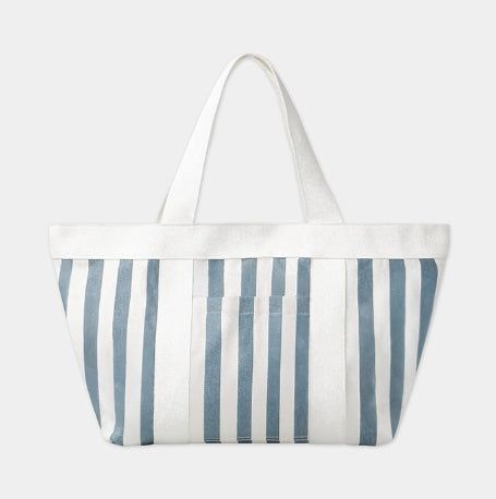 Marine st Picnic Tote Bag