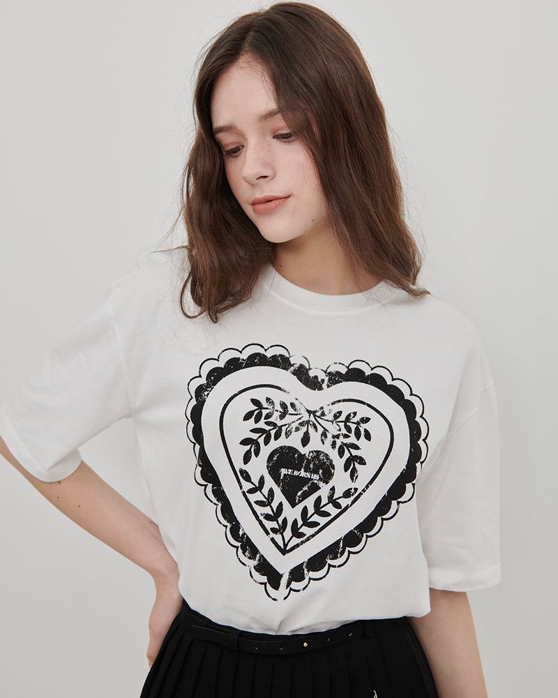 HEART PRINT T-SHIRT [WHITE]