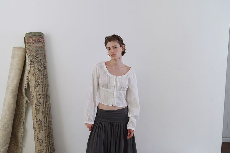 Butter frill blouse_ivory