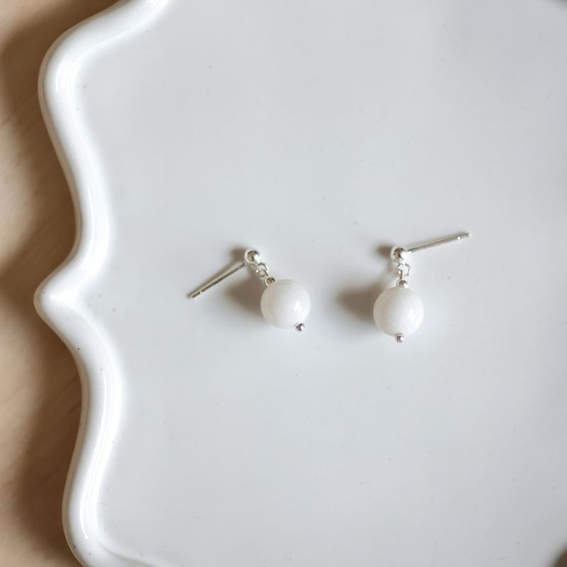 heim（ハイム）の「Grey White Stone Silver 925 Pierce handmade（Accessories）」