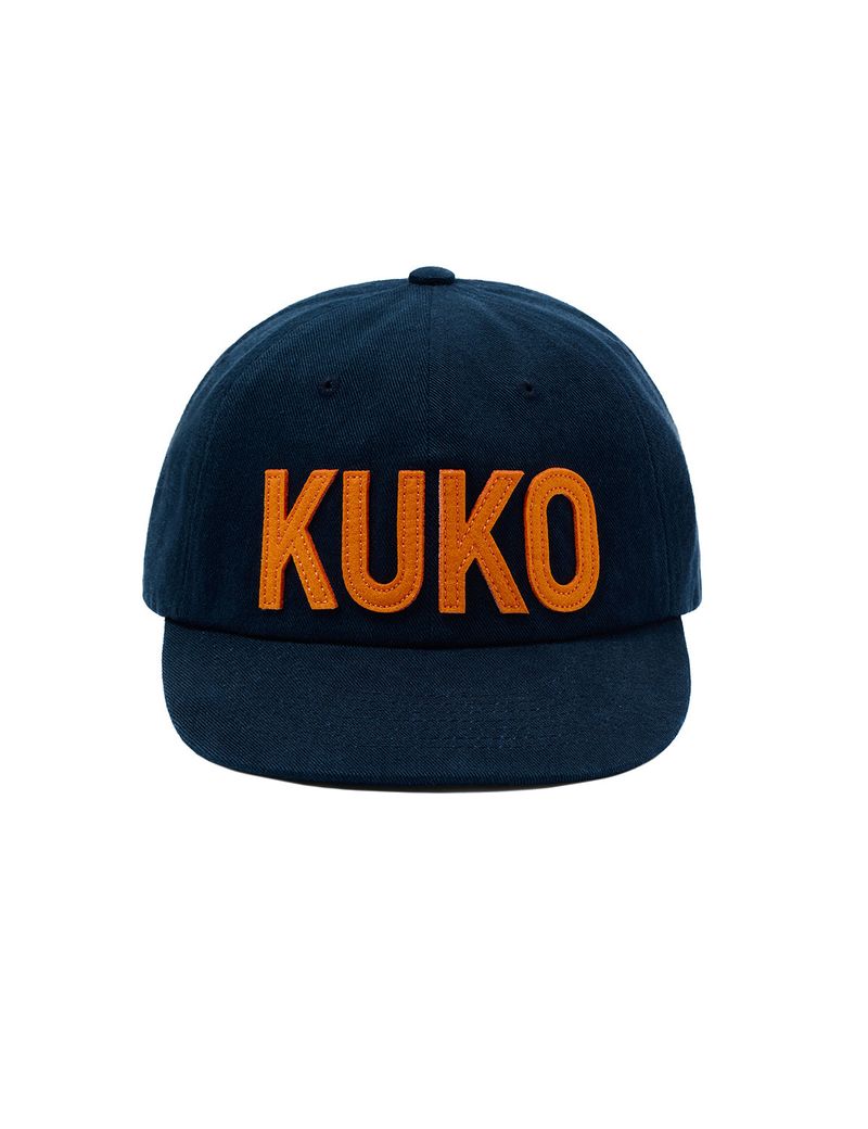 KUKO（クコ）の「KUKO ロゴ6パネルキャップ_ネイビーオレンジ（帽子）」