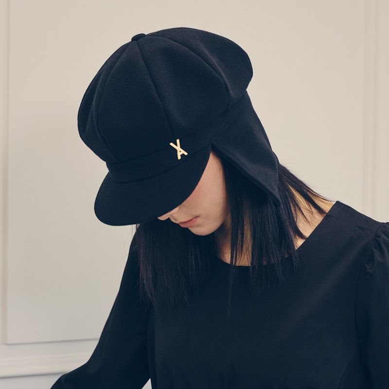 VA Stud Fly Newsboy Cap / Black