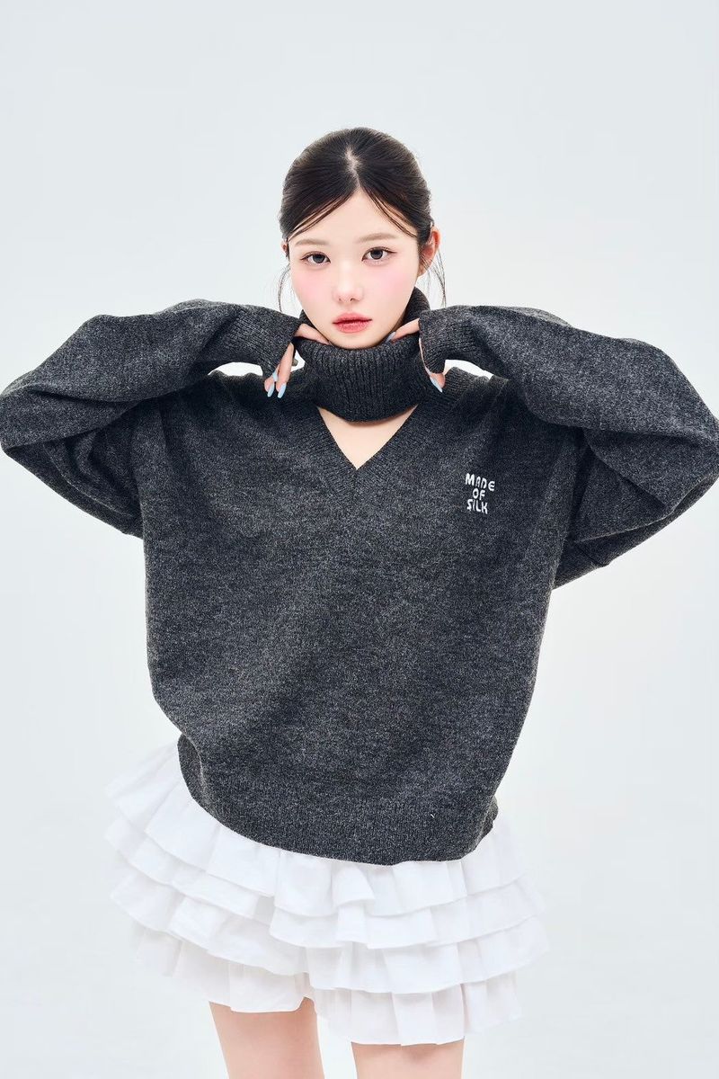 volume tiered mini skirt