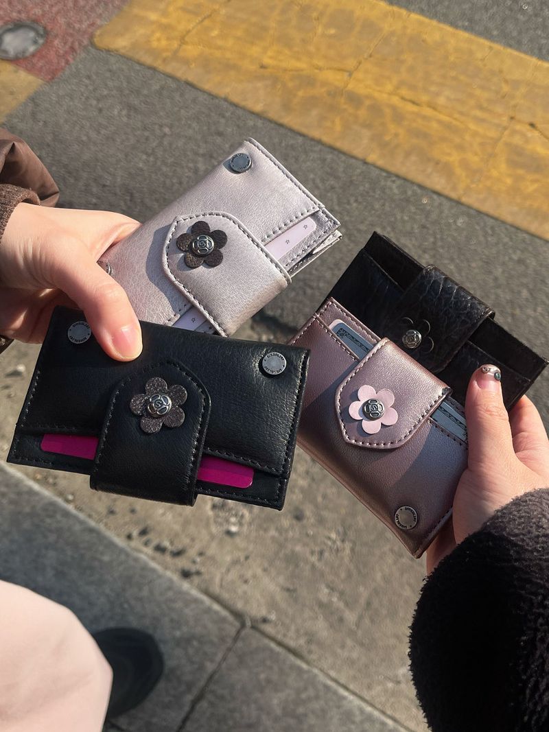 Fleur Card Wallet (Silver)
