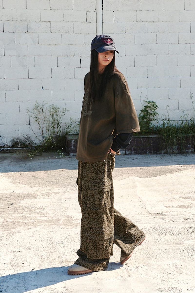 GUBIN（グビン）の「(W) DOUBLE-POCKETED LEOPARD PANTS（Pants）」